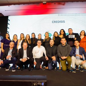 CrediSIS participa do Conapem 2023 e recebe reconhecimento por desempenho em consórcios